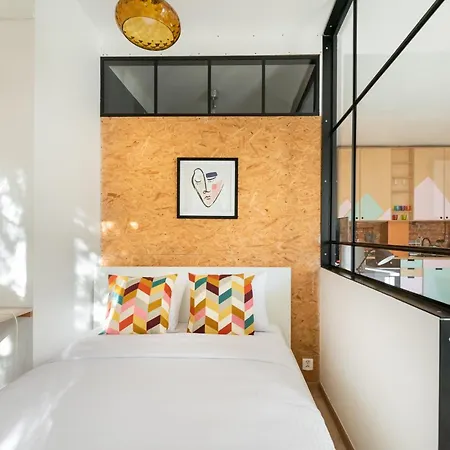 Saska Kepa Loft Style