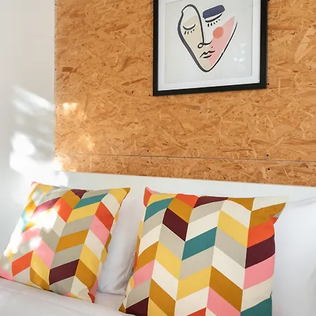 Saska Kepa Loft Style By Bookinghost