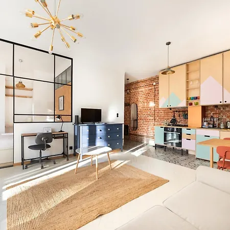 Saska Kepa Loft Style By Bookinghost Varsó
